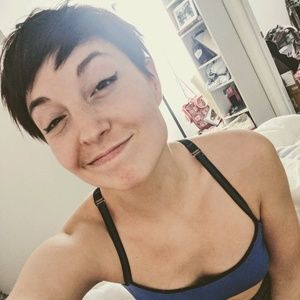 Meet your Posher, Shea